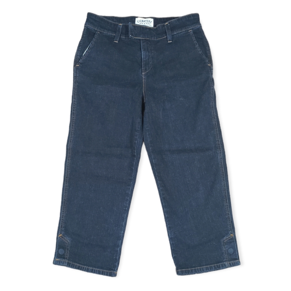Signature By Levi Strauss & Company Capris Size 12